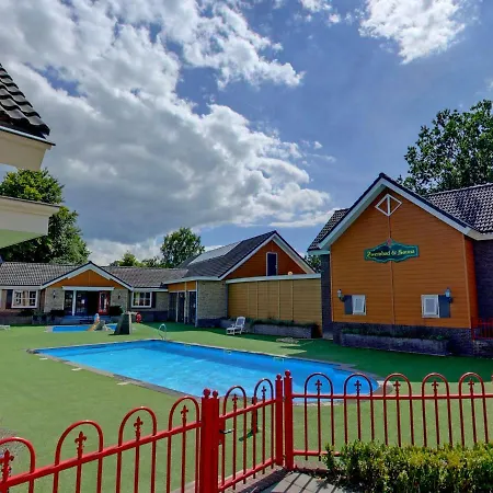 Holiday De Ijsvogel.1 Holiday home Voorthuizen