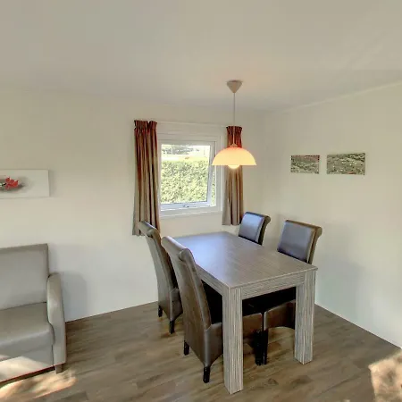 Holiday De Ijsvogel.1 Holiday home *